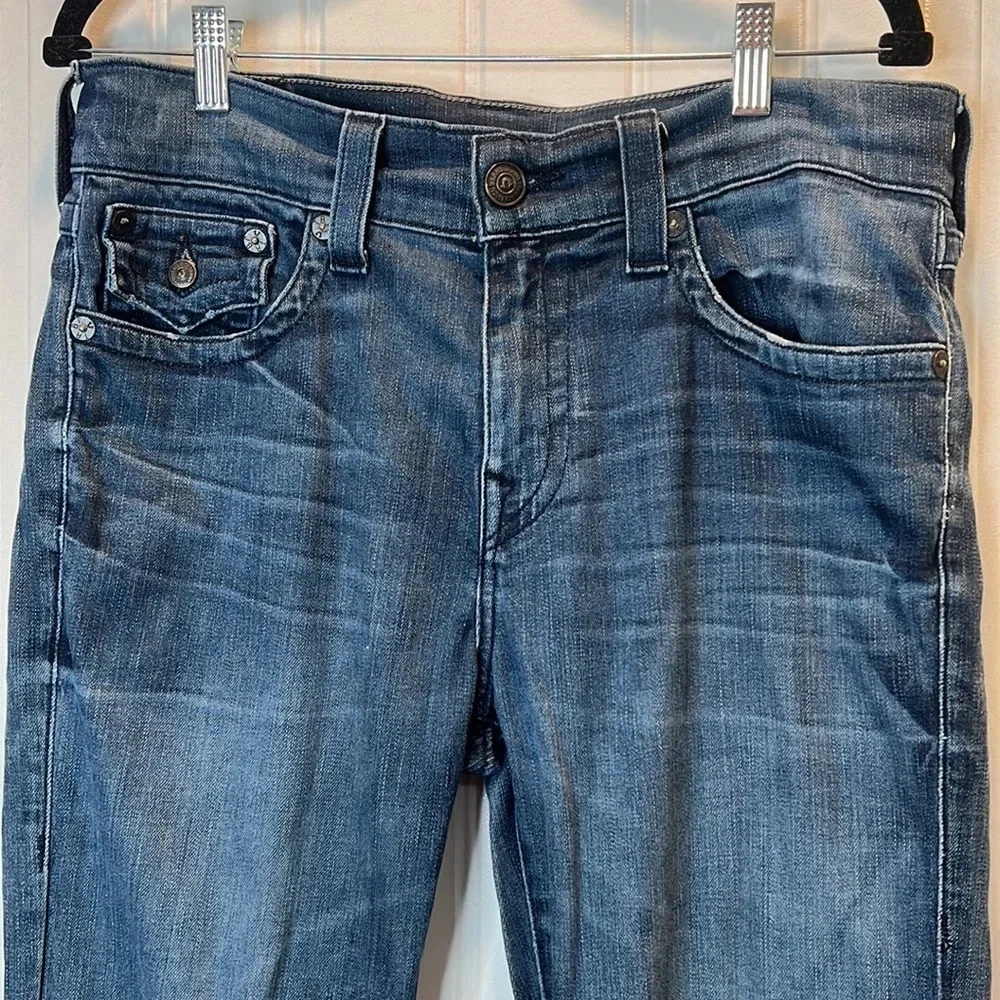 True Religion Brand ‘Geno’ Relaxed Slim‎ Jeans. Size 32.